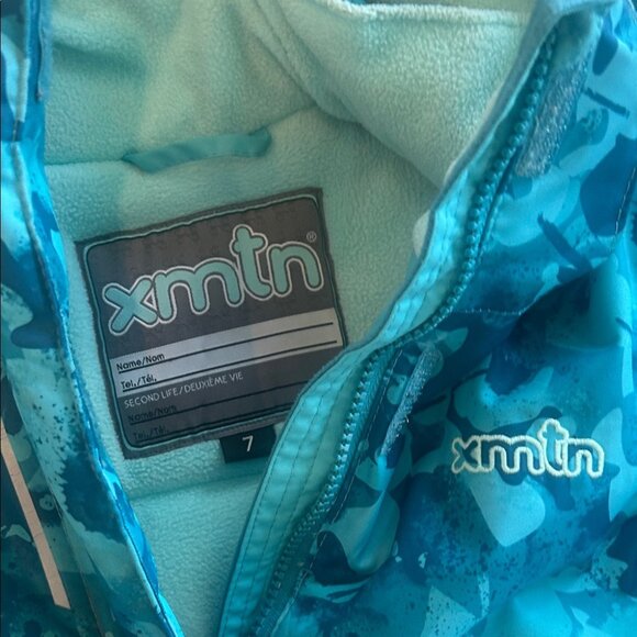 Kids Aqua Camo Puffer Jacket - Picture 2 of 2